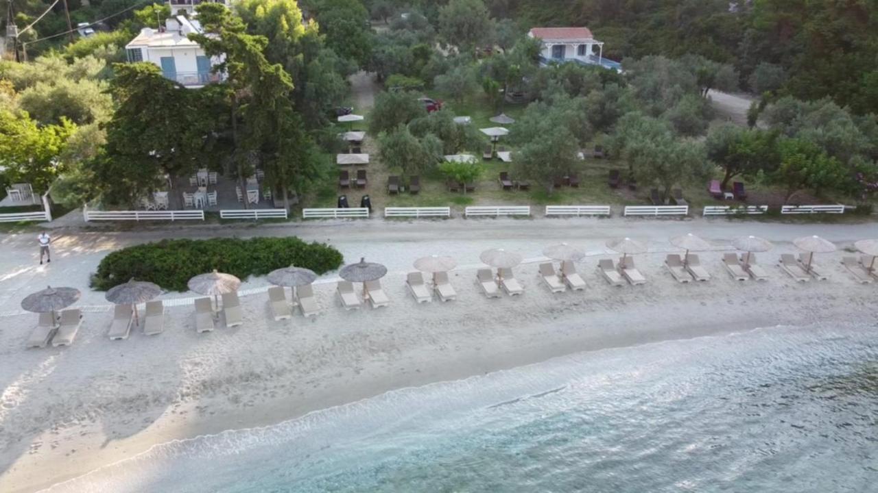 סקופלוס טאון Limnonari Beach Rooms מראה חיצוני תמונה