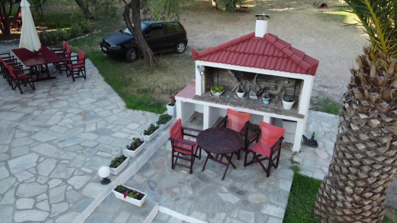 סקופלוס טאון Limnonari Beach Rooms מראה חיצוני תמונה