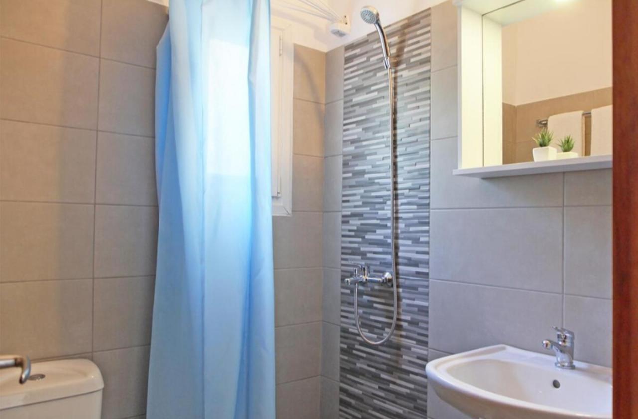 סקופלוס טאון Limnonari Beach Rooms מראה חיצוני תמונה